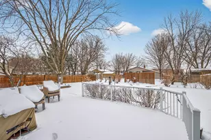 15621 Highview Dr, Apple Valley, MN 55124 - Photo 29