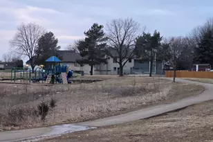 15621 Highview Dr, Apple Valley, MN 55124 - Photo 7