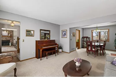 15621 Highview Drive, Apple Valley, MN 55124 - Photo 9