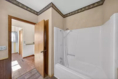 315 E Austin Avenue, Kellogg, MN 55945 - Photo 17