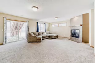 19240 Claremont Dr, Farmington, MN 55024 - Photo 3