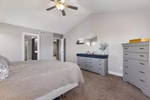 1289 Eagle Point Dr, Eagan, MN 55123 - Photo 25