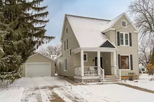 724 6th Ave SW, Rochester, MN 55902 - Photo 1