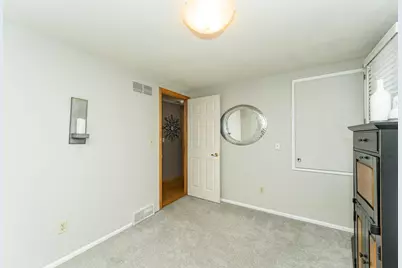 724 6th Avenue SW, Rochester, MN 55902 - Photo 25