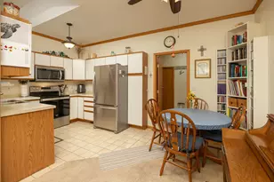 1925 Cabernet Ln NW, Rochester, MN 55901 - Photo 11