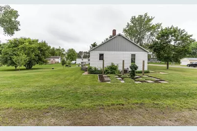 202 Lake Avenue S, Ottertail, MN 56571 - Photo 11