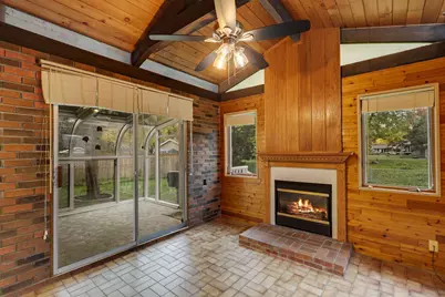 9109 Northwood Parkway, New Hope, MN 55427 - Photo 3