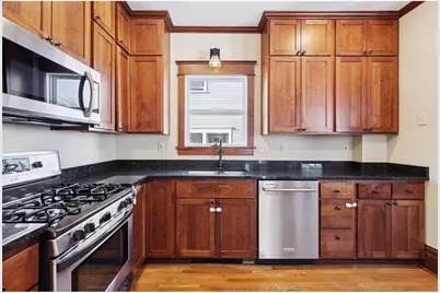 885 Linwood Avenue, Saint Paul, MN 55105 - Photo 23