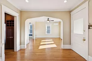 885 Linwood Ave, Saint Paul, MN 55105 - Photo 9