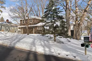 3925 Victoria St, Minnetonka, MN 55345 - Photo 3