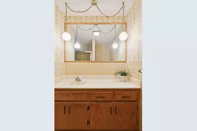 3925 Victoria Street, Minnetonka, MN 55345 - Photo 25