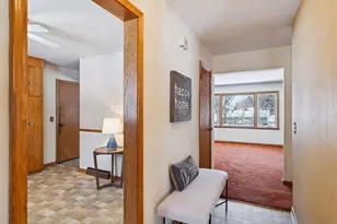 3925 Victoria St, Minnetonka, MN 55345 - Photo 5