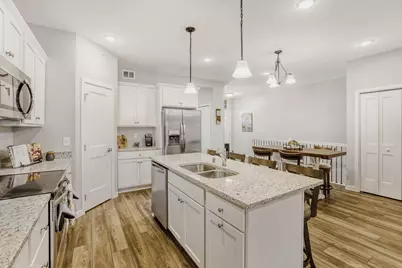 9105 Lexington Ave N #B, Blaine, MN 55014 - Photo 3