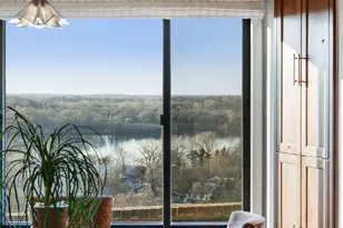 2950 Dean Pkwy, Minneapolis, MN 55416 - Photo 41