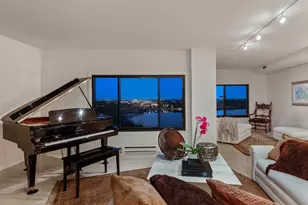 2950 Dean Pkwy, Minneapolis, MN 55416 - Photo 5