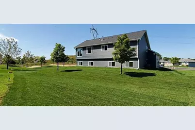 8686 Cole Court, Inver Grove Heights, MN 55076 - Photo 9