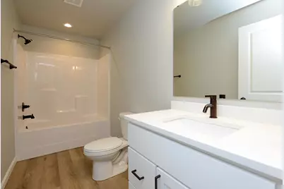 2387 Eagle Valley Drive S, Fargo, ND 58104 - Photo 29