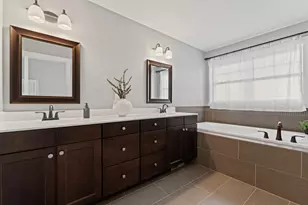 2260 Starburst Dr SW, Rochester, MN 55902 - Photo 13