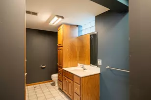 6617 N Shr Trl N, Forest Lake, MN 55025 - Photo 17