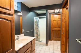 6617 N Shr Trl N, Forest Lake, MN 55025 - Photo 13
