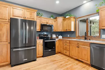 1602 26th Street SW, Austin, MN 55912 - Photo 23
