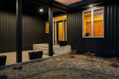 1602 26th Street SW, Austin, MN 55912 - Photo 5