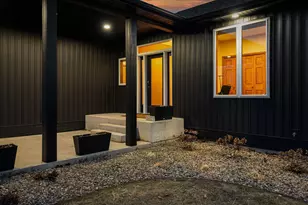 1602 26th St SW, Austin, MN 55912 - Photo 5