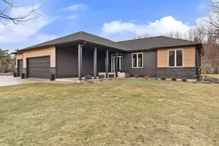 1602 26th St SW, Austin, MN 55912 - Photo 13