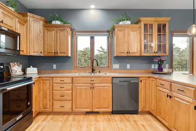 1602 26th Street SW, Austin, MN 55912 - Photo 25