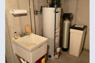 2701 4th Avenue NW, Austin, MN 55912 - Photo 35