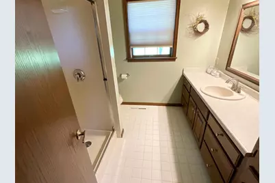 2701 4th Avenue NW, Austin, MN 55912 - Photo 29