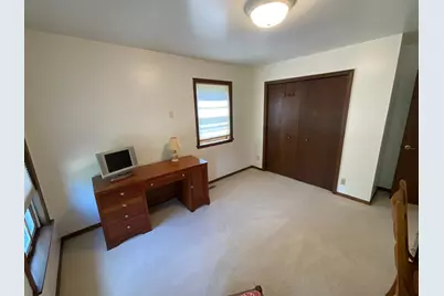 2701 4th Avenue NW, Austin, MN 55912 - Photo 27