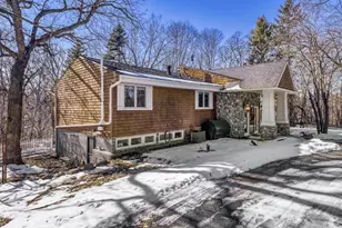 2081 Meeting St, Wayzata, MN 55391 - Photo 3