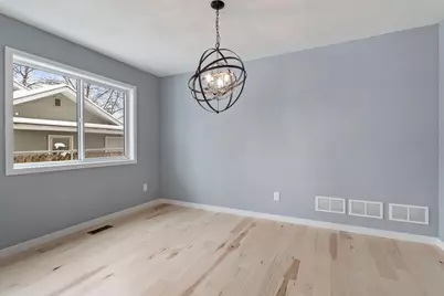 3550 Queen Avenue N, Minneapolis, MN 55412 - Photo 5