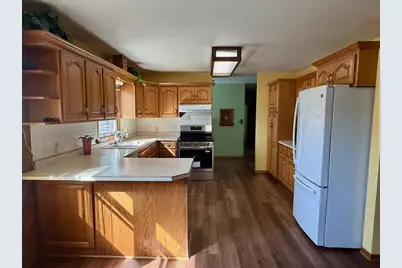 1025 Pershing Boulevard, Worthington, MN 56187 - Photo 9