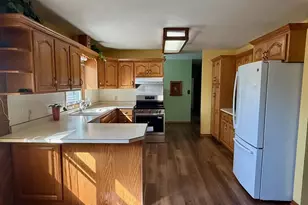 1025 Pershing Blvd, Worthington, MN 56187 - Photo 9