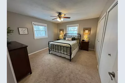 21824 Douglas Avenue, Albert Lea, MN 56007 - Photo 13