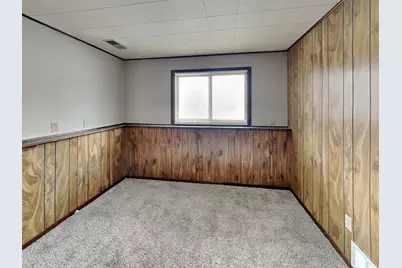 3401 75th Avenue N, Brooklyn Park, MN 55443 - Photo 9