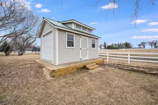 923 Martin St, Fairmont, MN 56031 - Photo 47