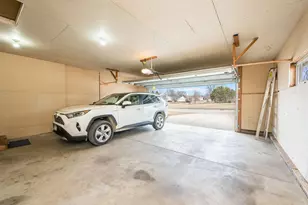 923 Martin St, Fairmont, MN 56031 - Photo 49