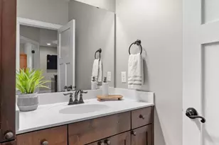 11668 Azure Ct, Inver Grove Heights, MN 55077 - Photo 55