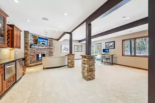 440 Elsie Inn, Mahtomedi, MN 55115 - Photo 41