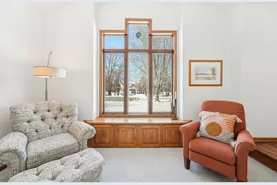 440 Elsie Inn, Mahtomedi, MN 55115 - Photo 5