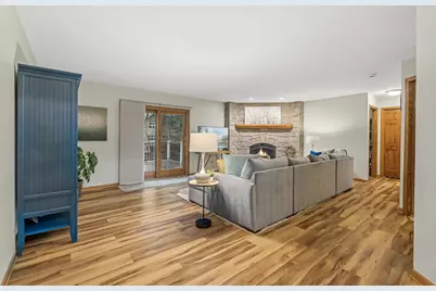 440 Elsie Inn, Mahtomedi, MN 55115 - Photo 19