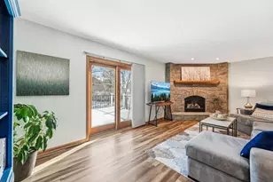 440 Elsie Inn, Mahtomedi, MN 55115 - Photo 23