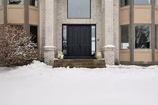 7041 Kenmare Dr, Bloomington, MN 55438 - Photo 75