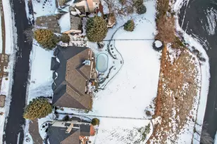 7041 Kenmare Dr, Bloomington, MN 55438 - Photo 79