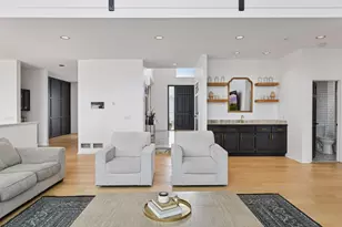 7041 Kenmare Dr, Bloomington, MN 55438 - Photo 23