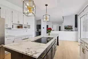 7041 Kenmare Dr, Bloomington, MN 55438 - Photo 35