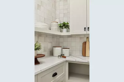 625 Ivy Falls Avenue, Mendota Heights, MN 55118 - Photo 13